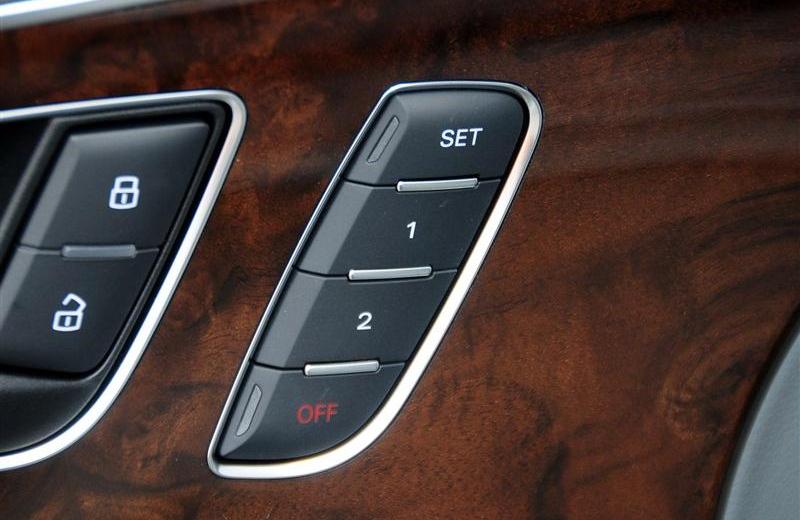 2012款 35 FSI 舒適型