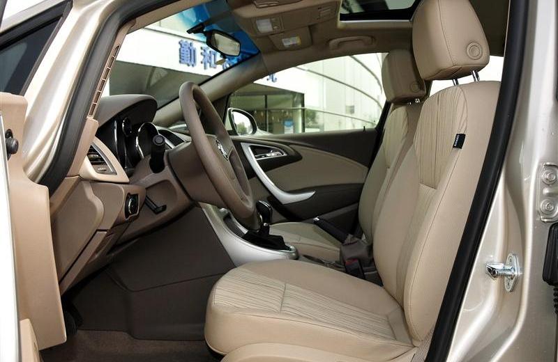 2012款 GT 1.6L 手動舒適版