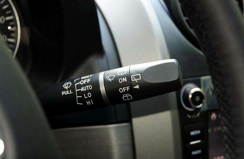 2012款 銳意版 2.0 導航版