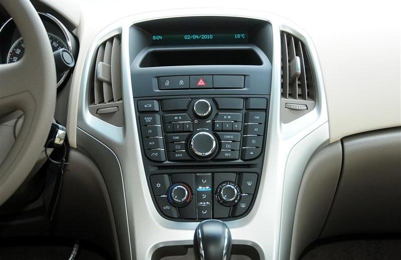 2012款 GT 1.6L 自動舒適版