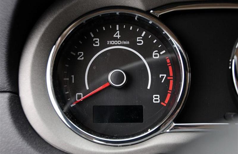 2012款 1.5 手動智能起停版