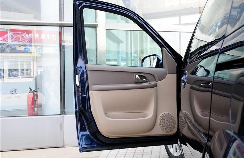 2012款 2.4L BASE舒適版