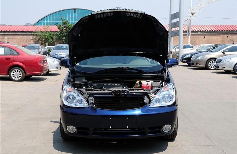 2012款 2.4L BASE舒適版