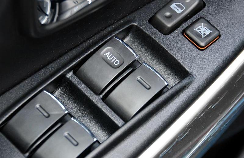 2012款 1.5L 兩驅(qū)舒適型