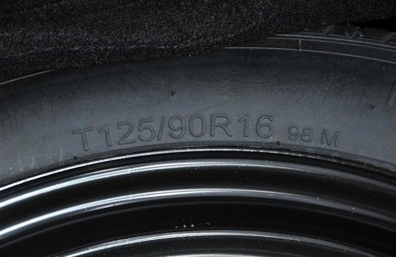 2012款 1.5L 兩驅舒適型