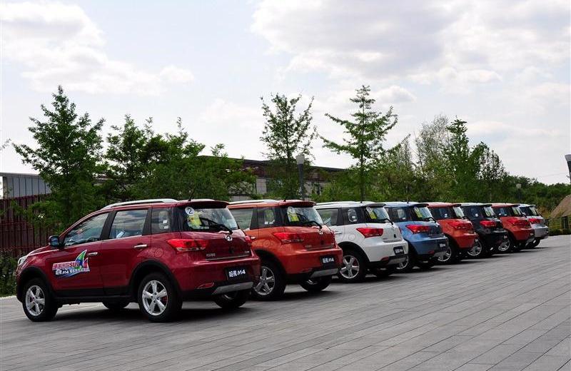 2012款 1.5L 兩驅(qū)豪華型