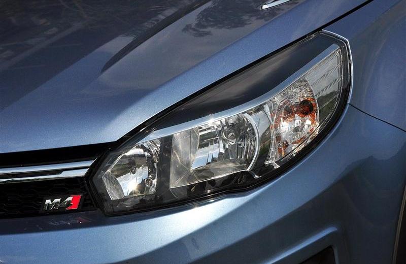 2012款 1.5L 兩驅豪華型