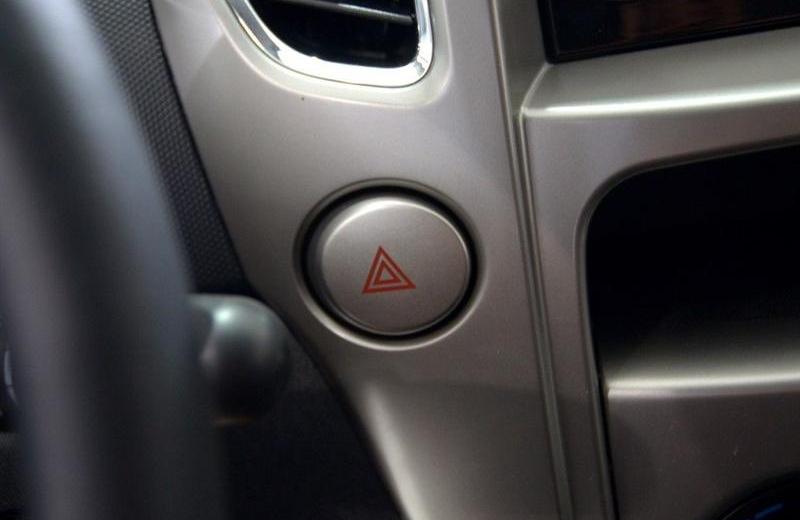 2012款 1.5L 兩驅精英型