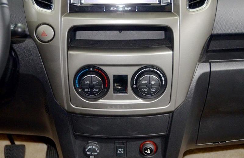 2012款 1.5L 兩驅精英型