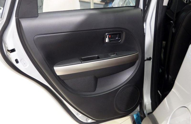 2012款 1.5L 兩驅(qū)精英型