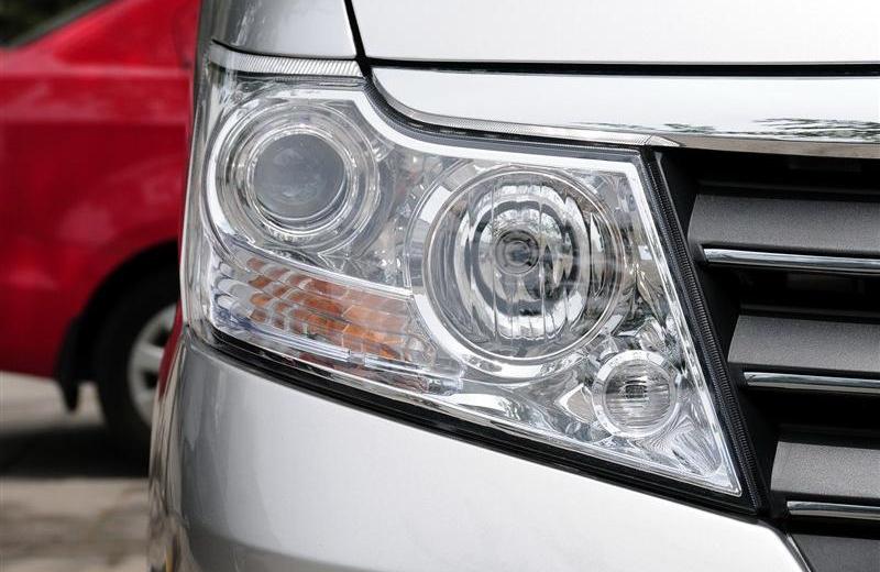 2012款 2.0 自動豪華型 7座