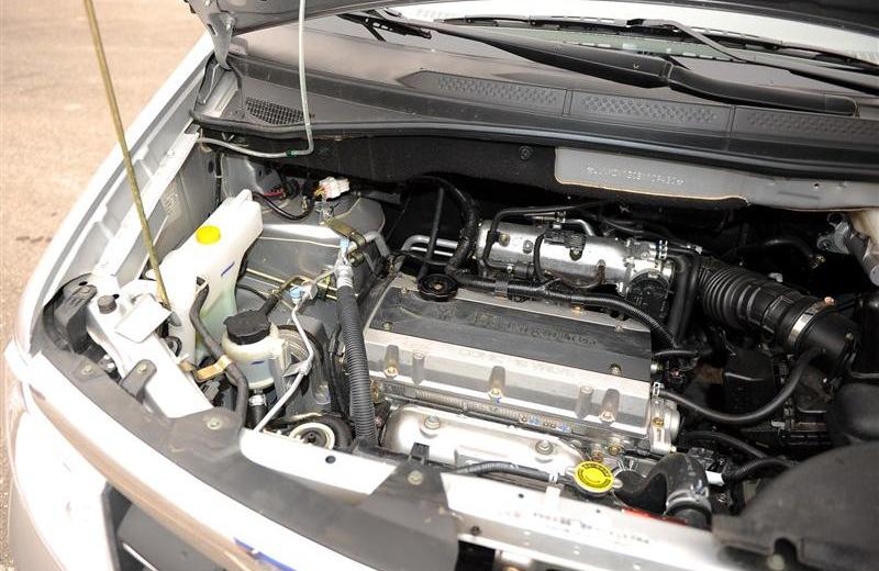 2012款 2.0 自動旗艦型 7座