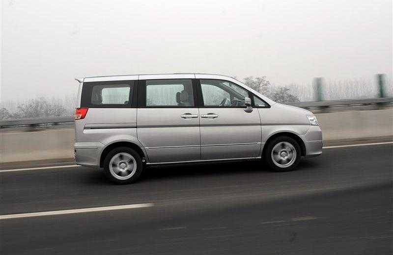 2012款 2.0 自動(dòng)旗艦型 7座