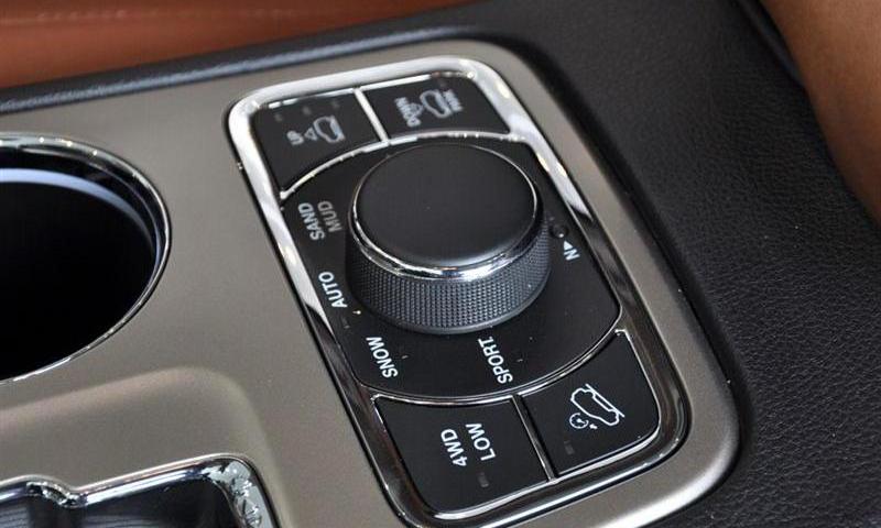 2012款 3.6 旗艦尊崇版