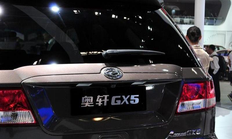 2012款 2.4 汽油自動四驅時尚版