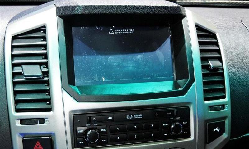 2012款 2.4 汽油自動四驅(qū)天窗版