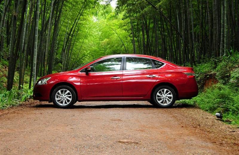 2012款 1.8XL 手動(dòng)豪華版