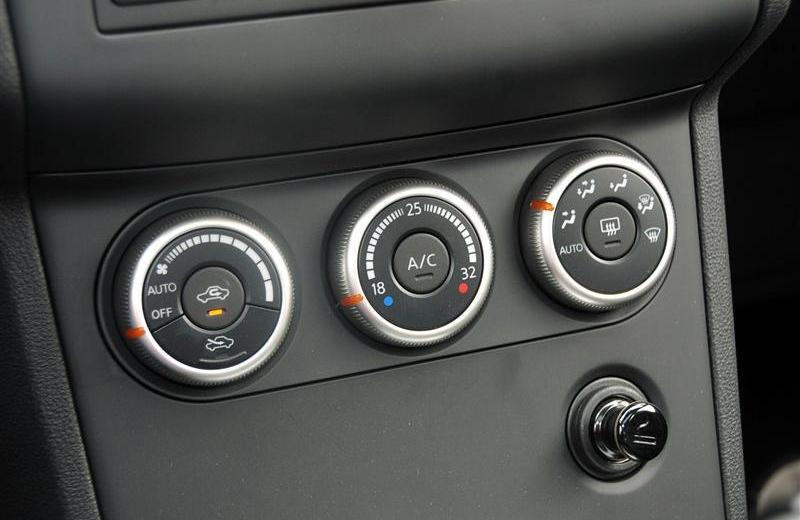 2012款 2.0XV 雷 CVT 2WD