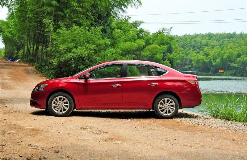 2012款 1.8XL 手動豪華版