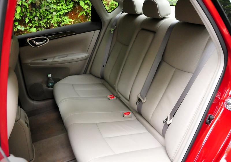 2012款 1.8XL 手動(dòng)豪華版