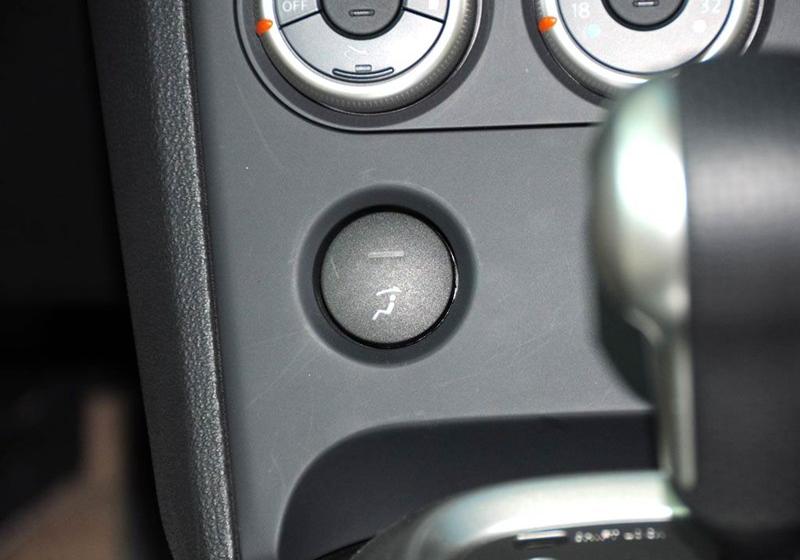 2012款 2.0XV 龍 CVT 4WD