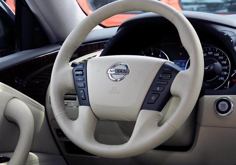 2012款 5.6 V8旗艦版