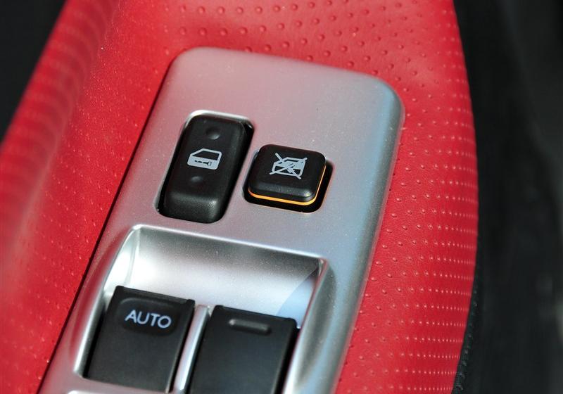 2012款 1.5 CVT都市版