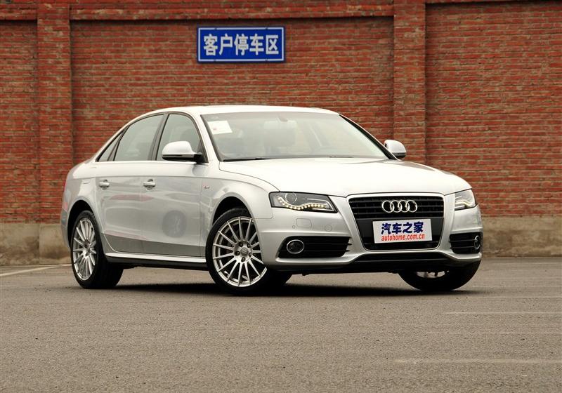 2012款 2.0 TFSI 自動(dòng)運(yùn)動(dòng)型