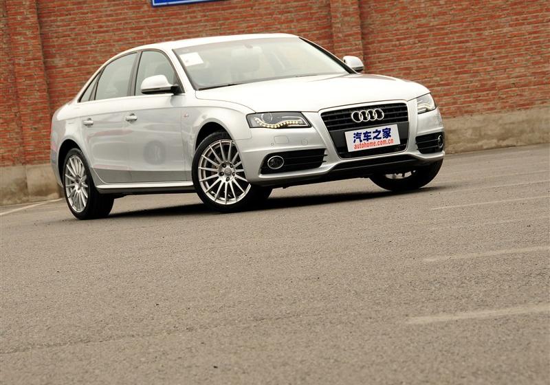 2012款 2.0 TFSI 自動運(yùn)動型