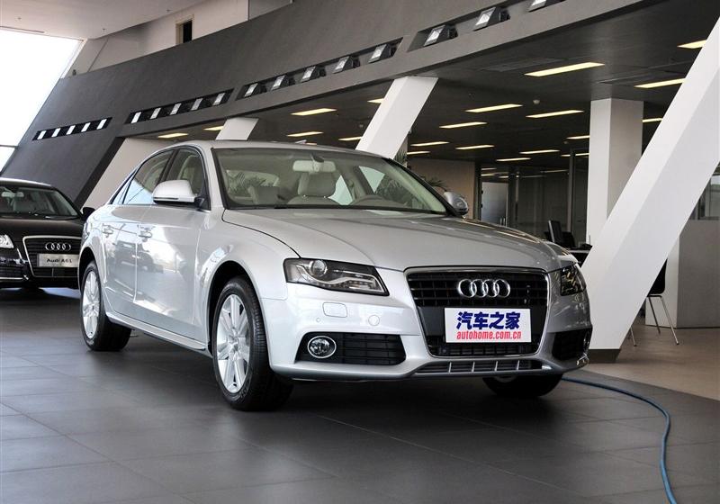 2012款 2.0 TFSI 自動技術(shù)型