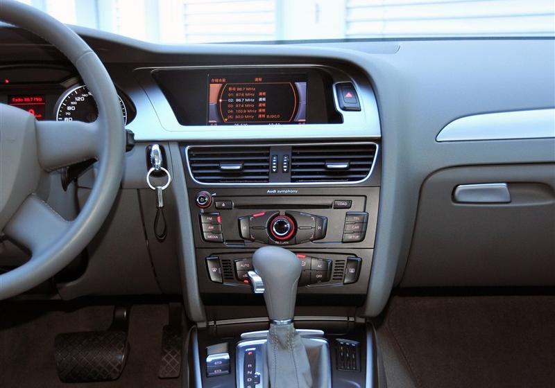 2012款 1.8 TFSI 自動舒適型