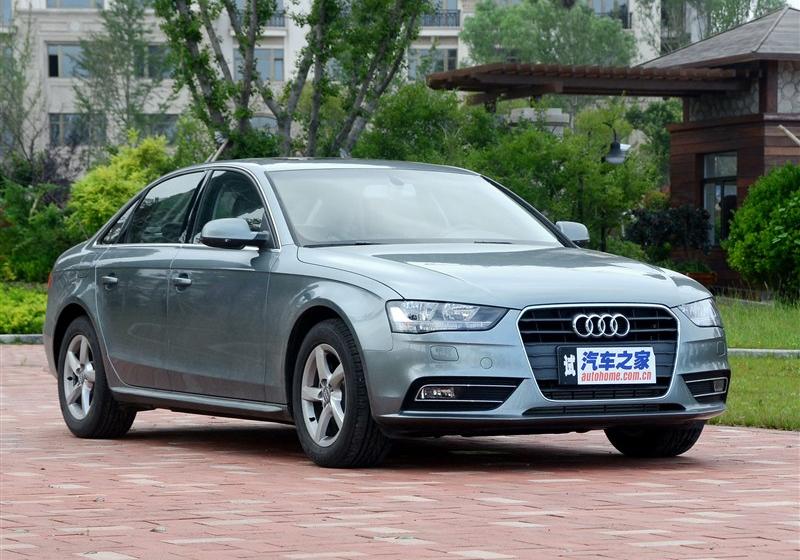 2013款 30 TFSI 自動舒適型