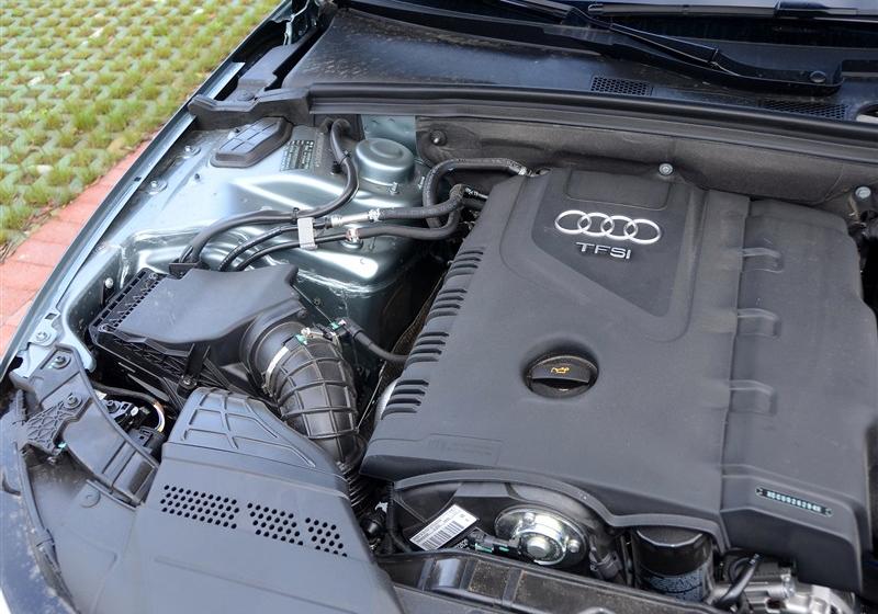 2013款 30 TFSI 自動(dòng)舒適型