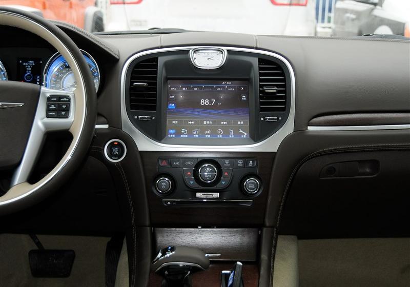 2013款 3.6L 尊崇版