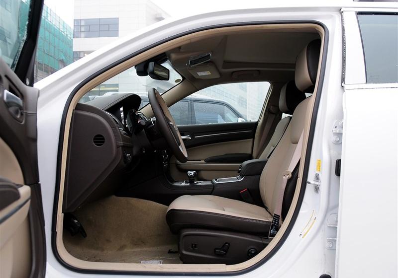 2013款 3.6L 尊崇版