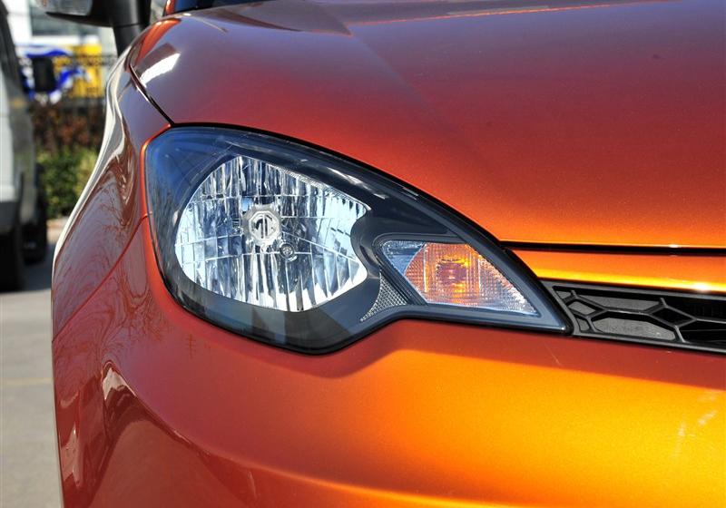 2014款 1.5L 自動豪華版