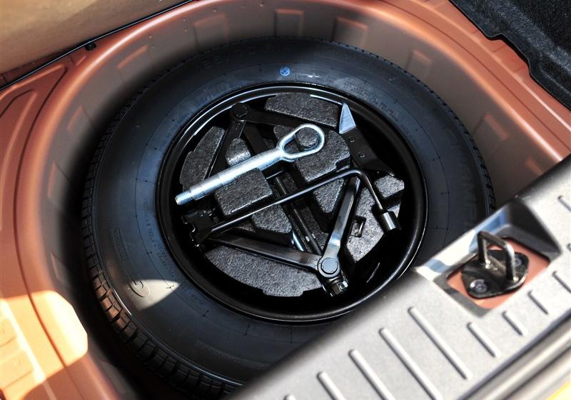 2014款 1.5L 自動(dòng)豪華版