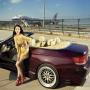 BMW與比基尼美女