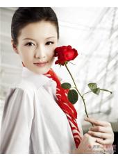 三大冠軍模特性感演繹時尚