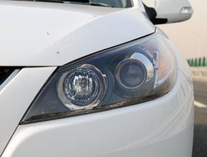 運動范兒家用車 試駕江淮和悅1.5L MT運動版 卓眾汽車網(wǎng)