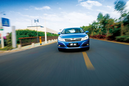 更上一層樓--試駕比亞迪F3速銳