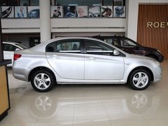 榮威 plus 350S 1.5L AT 車輛正右側