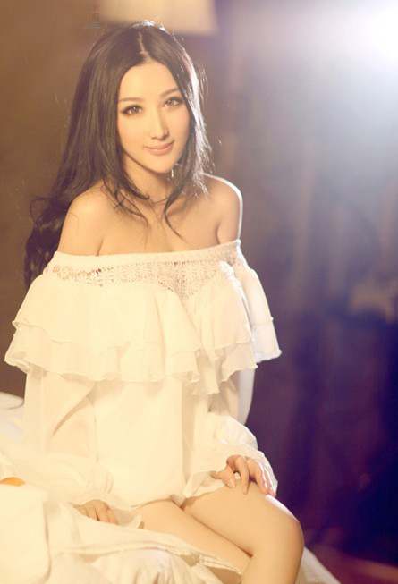 絕色尤物安若菲美胸電臀窒息誘惑