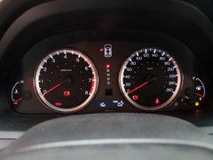 廣汽本田 2.4L 自動(dòng) 方向盤后方儀表盤