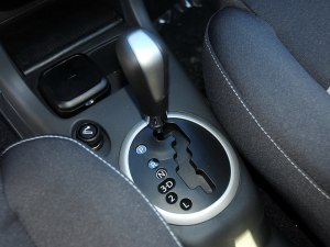 雨燕2013款 1.5L 自動(dòng)運(yùn)動(dòng)版