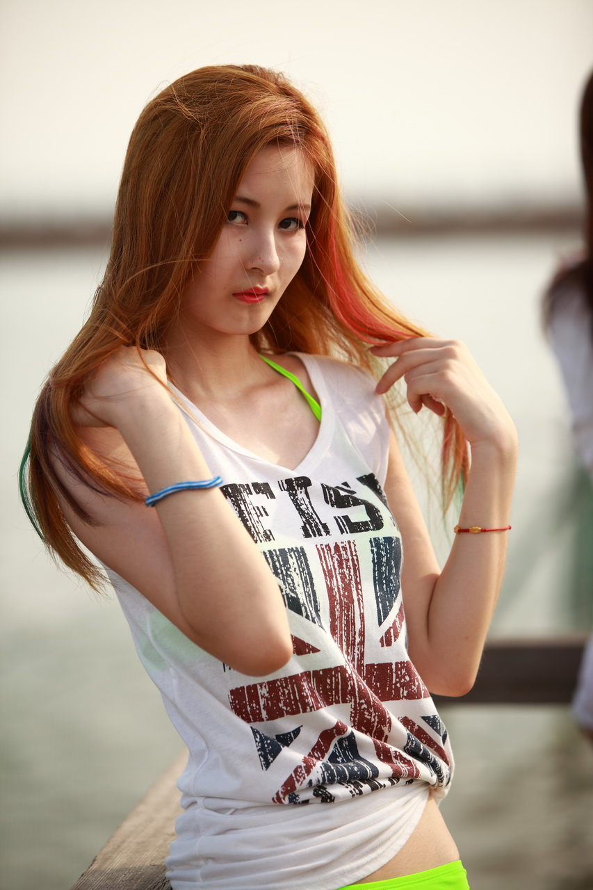 金山車模比基尼秀 迷瞎你的眼