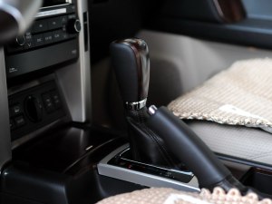 普拉多 2010款 4.0L VX NAVI