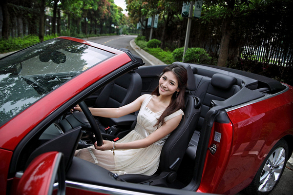 敞篷下的小清新