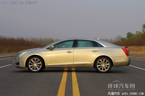 雷克薩斯ES對比凱迪拉克XTS “非主流”