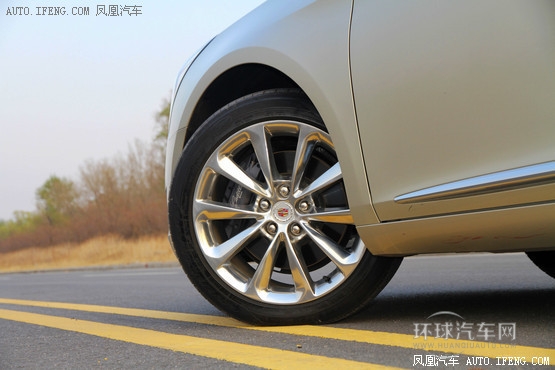 雷克薩斯ES對比凱迪拉克XTS “非主流”(3)